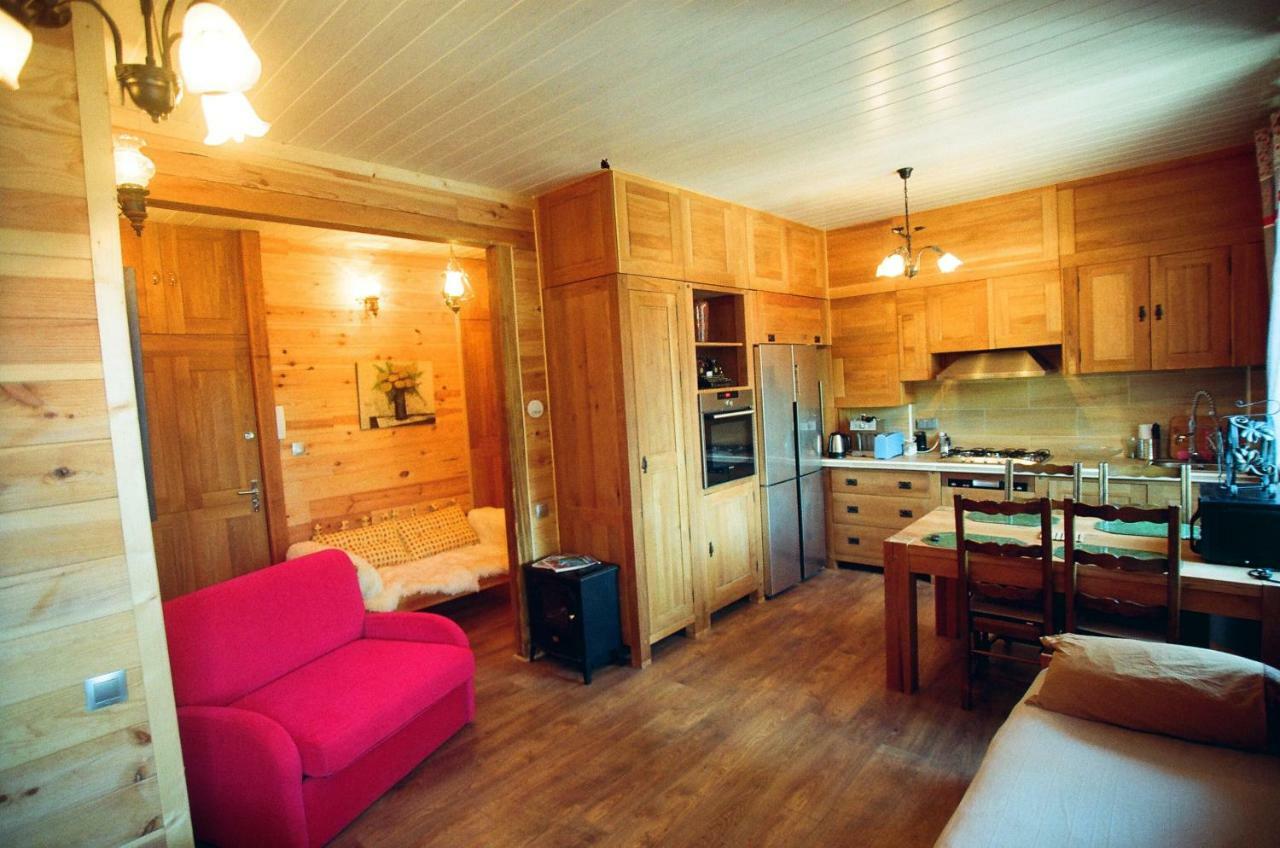 Hello Apartment Annecy Bagian luar foto